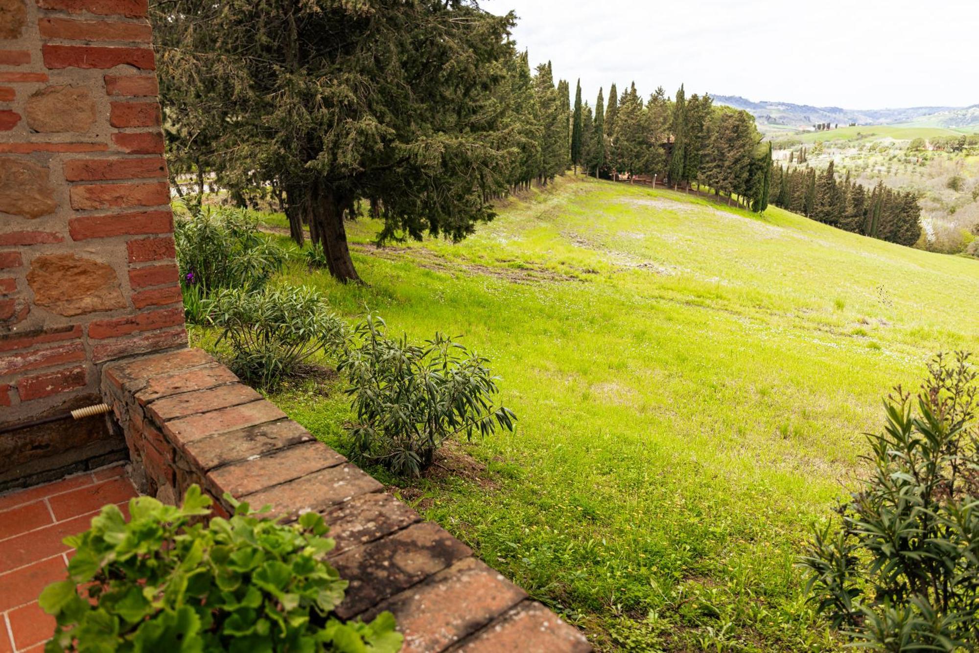 Borgo Il Poggio Agritourismo Villa Montaione Exterior photo