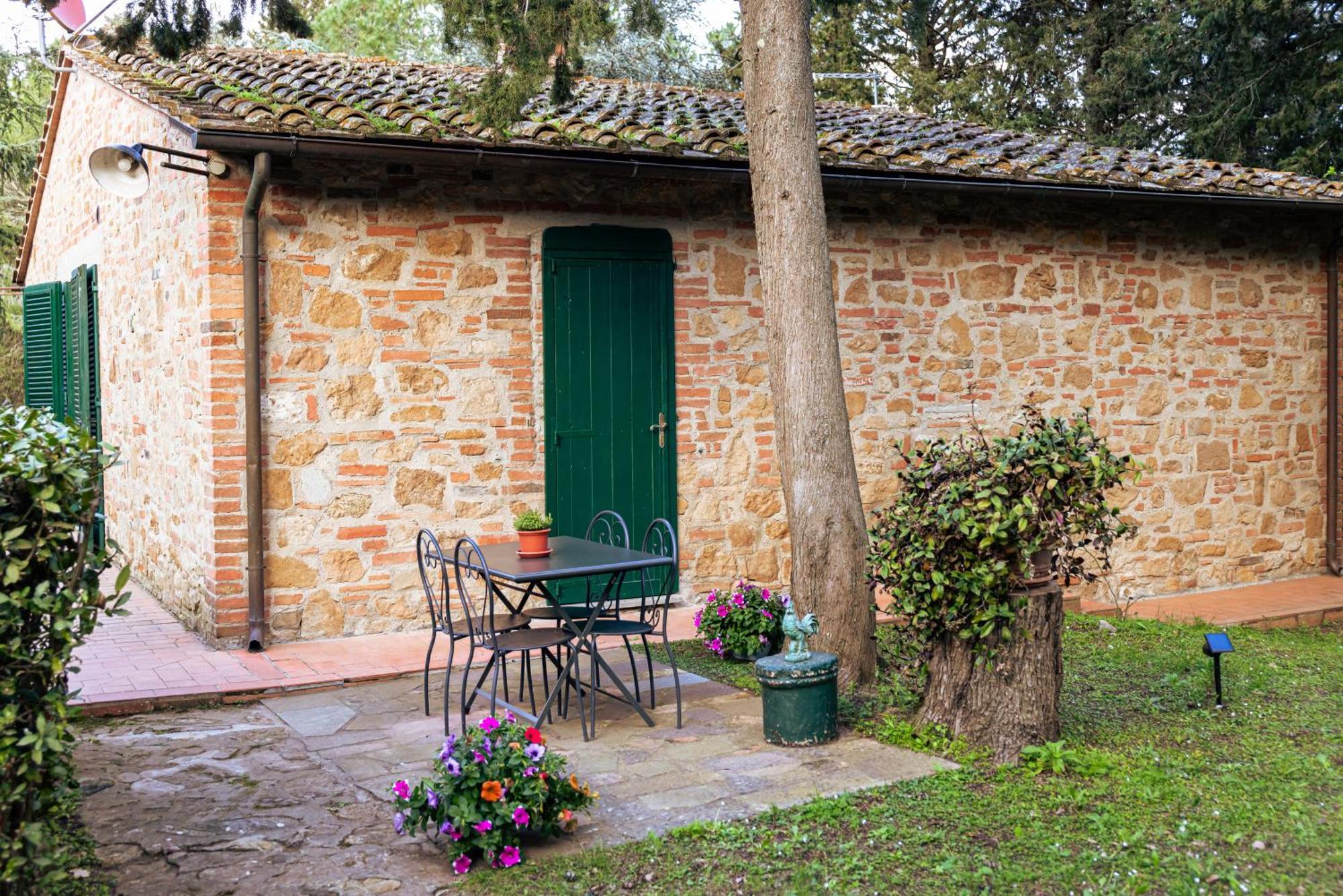 Borgo Il Poggio Agritourismo Villa Montaione Exterior photo